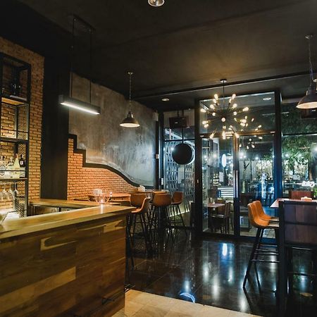 No.9 Hostel & Cafe Chiang Mai Dış mekan fotoğraf