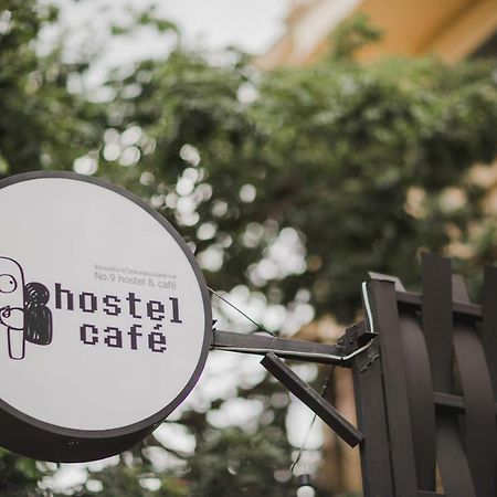 No.9 Hostel & Cafe Chiang Mai Dış mekan fotoğraf